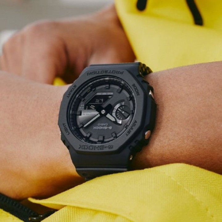 Obrázok z Casio G-Shock Carbon Core Guard Tough Solar Bluetooth