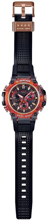 Obrázok z Casio G-Shock MT-G Carbon Core Guard 40th Anniversary Flare Red