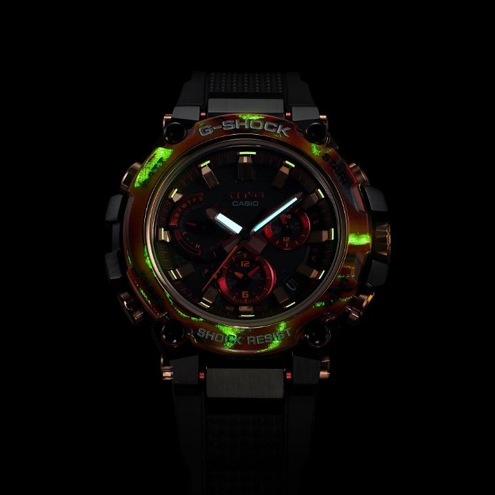 Obrázok z Casio G-Shock MT-G Carbon Core Guard 40th Anniversary Flare Red