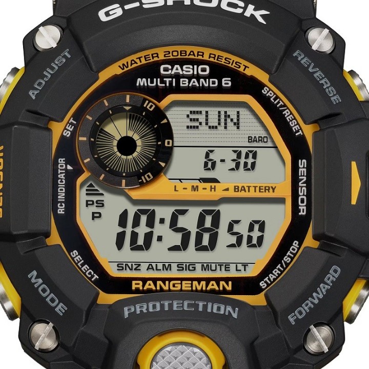 Obrázok z Casio G-Shock Rangeman Armour Jacket Series