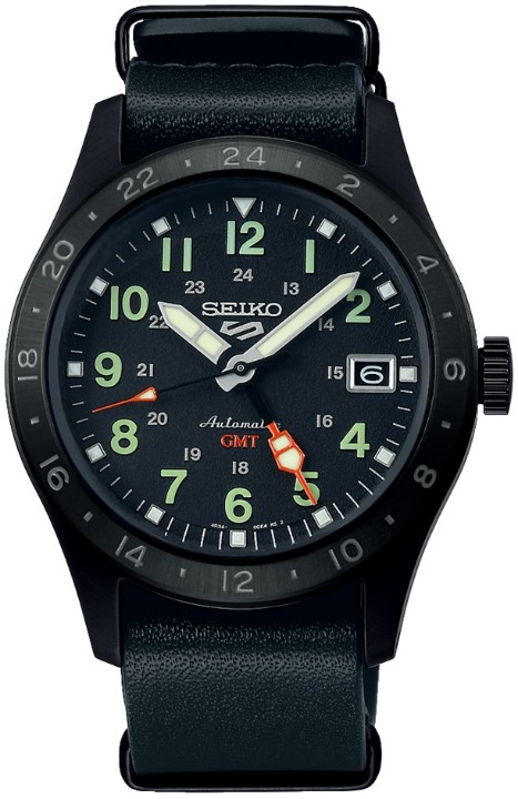 Obrázok z Seiko 5 Sports Field ‘Deception’ GMT