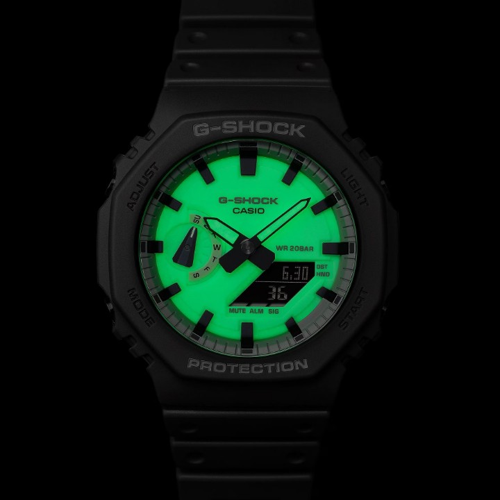 Obrázok z Casio G-Shock Carbon Core Guard Hidden Glow Series