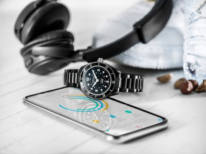 Obrázok z Alpina Comtesse Horological Smartwatch