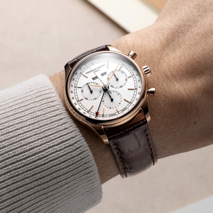 Obrázok z Frederique Constant Classics Quartz Chronograph Triple Calendar