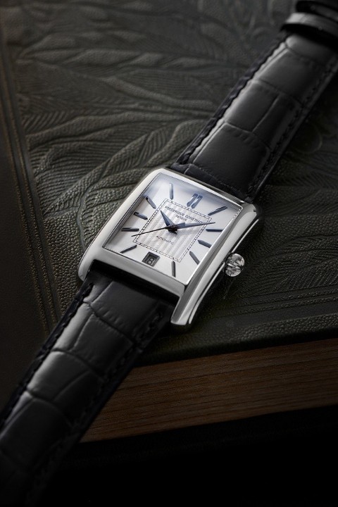 Obrázok z Frederique Constant Classics Carrée Automatic