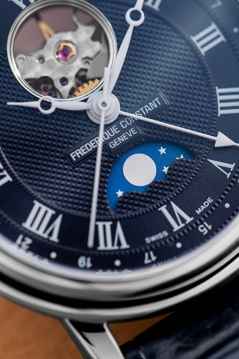 Obrázok z Frederique Constant Classics Heart Beat Moonphase