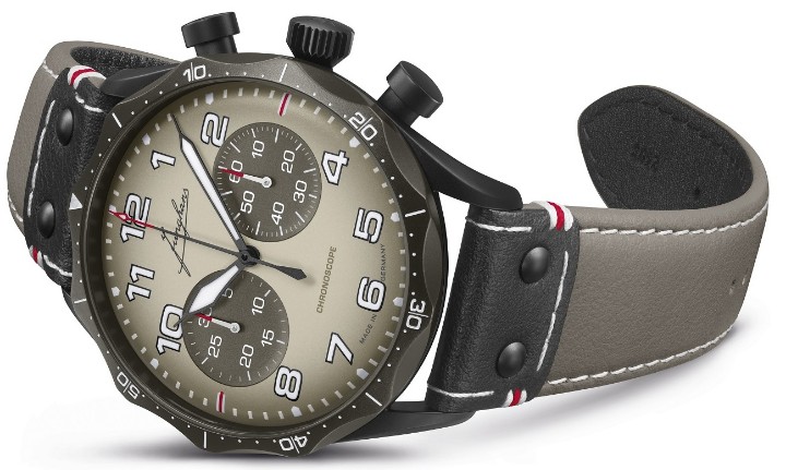 Obrázok z Junghans Meister Pilot Chronoscope Desert