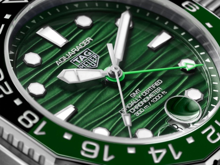 Obrázok z Tag Heuer Aquaracer Professional 300 GMT