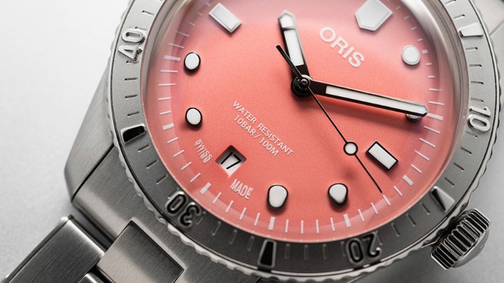 Obrázok z Oris Divers Sixty-Five ‘Cotton Candy’