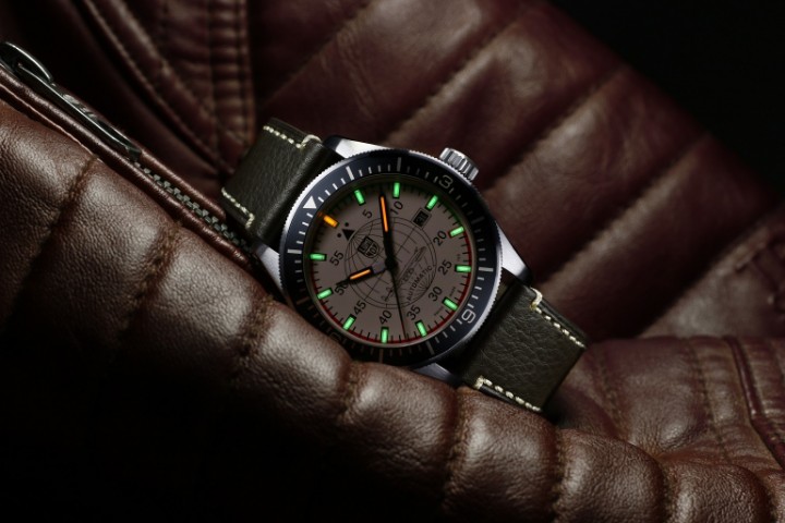 Obrázok z Luminox Air Automatic Constellation™ 9600 Series