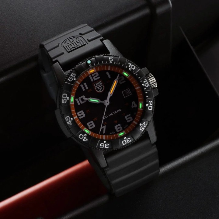 Obrázok z Luminox Leatherback Sea Turtle Giant 0320 Series