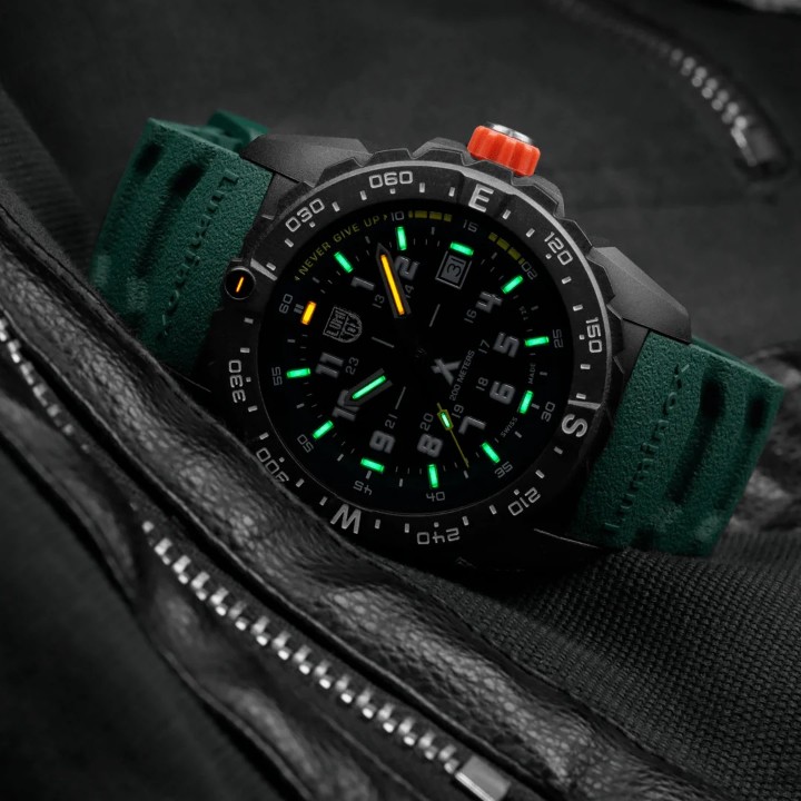 Obrázok z Luminox Bear Grylls Survival Mountain 3730 Series