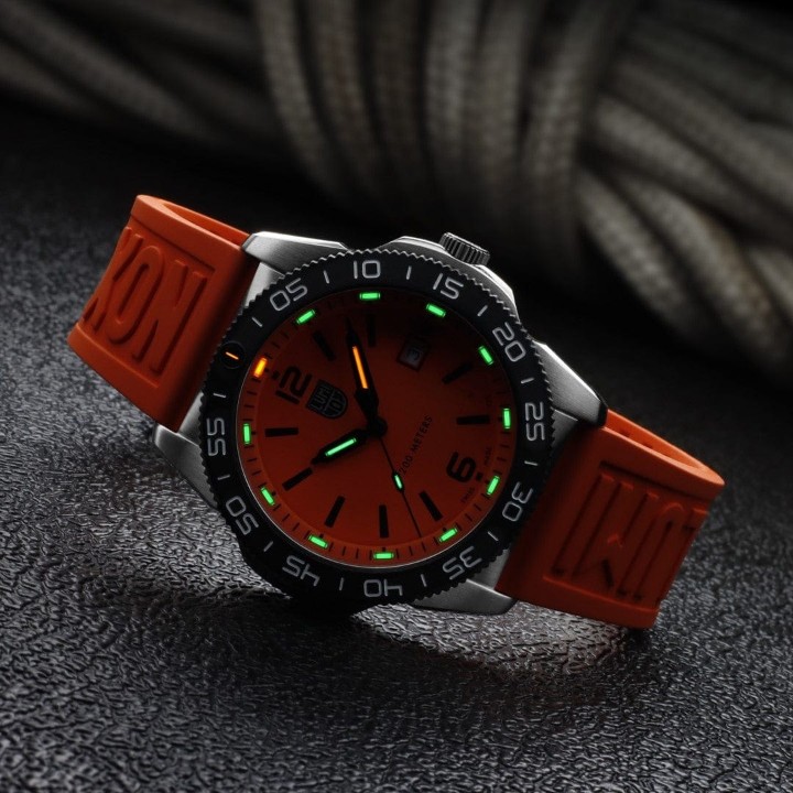 Obrázok z Luminox Pacific Diver 3120 Series