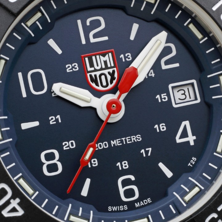 Obrázok z Luminox Navy SEAL 3250 Time Date Series