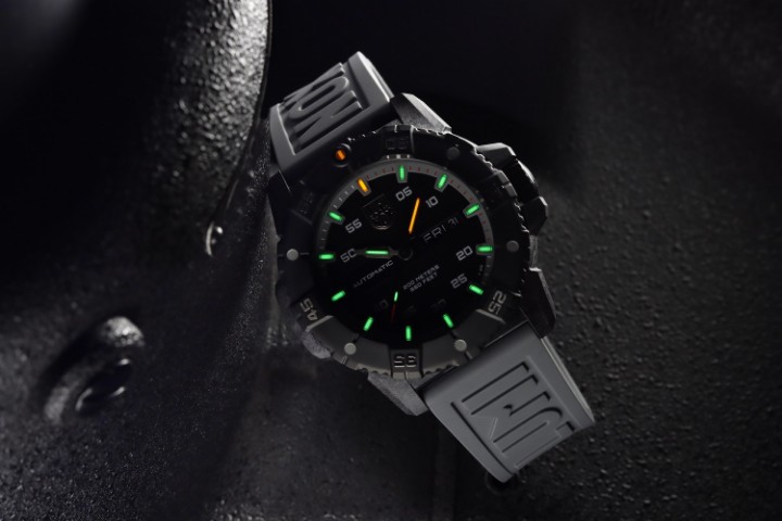 Obrázok z Luminox Master Carbon SEAL Automatic