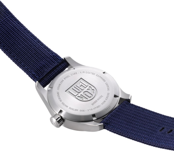 Obrázok z Luminox Atacama Field Automatic 1900 Series