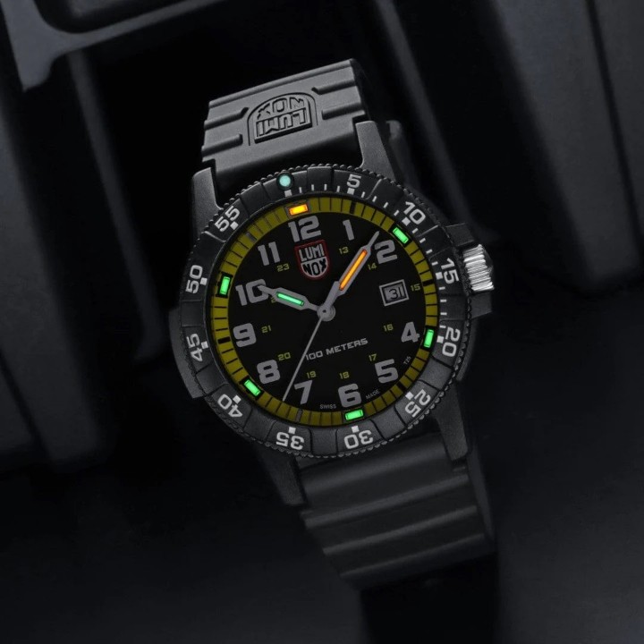 Obrázok z Luminox Leatherback Sea Turtle Giant 0320 Series