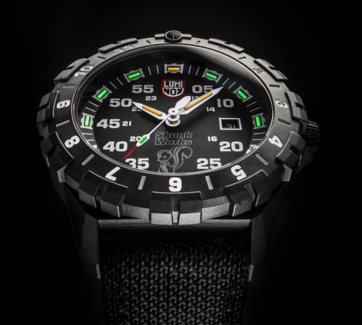 Obrázok z Luminox F-117 x Skunk Works Heritage 6440 Series