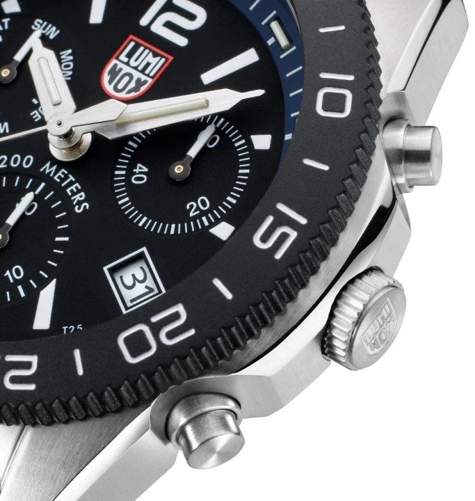 Obrázok z Luminox Pacific Diver Chronograph 3140 Series