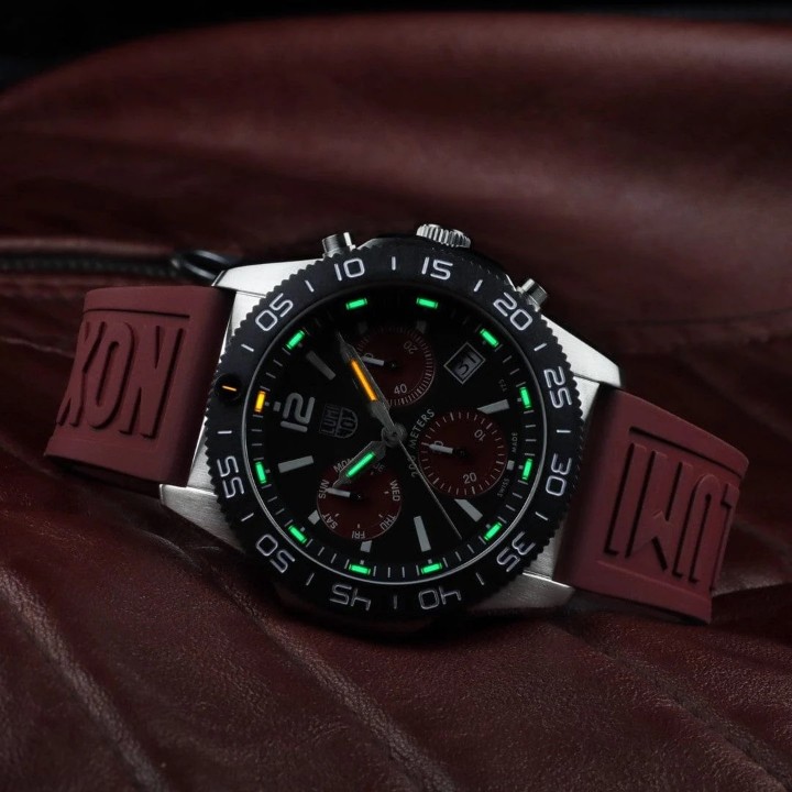 Obrázok z Luminox Pacific Diver Chronograph 3140 Series