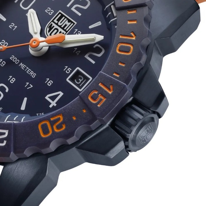 Obrázok z Luminox Navy SEAL Foundation 3250 Bact to the Blue Series