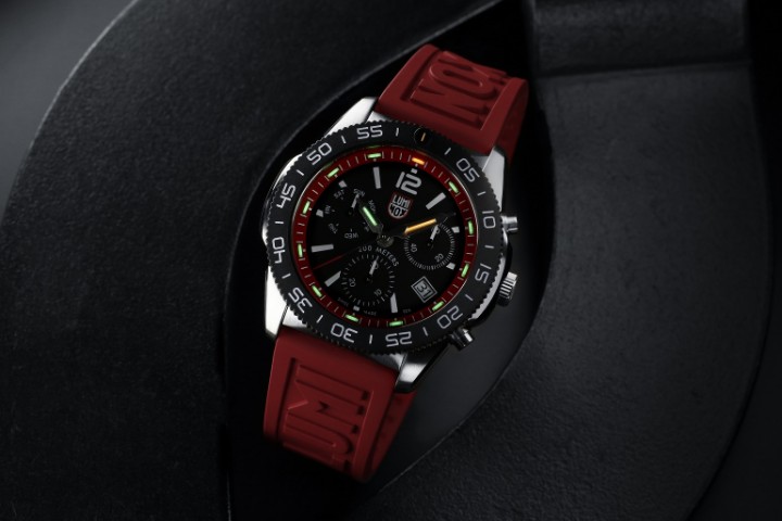 Obrázok z Luminox Pacific Diver Chronograph 3140 Series