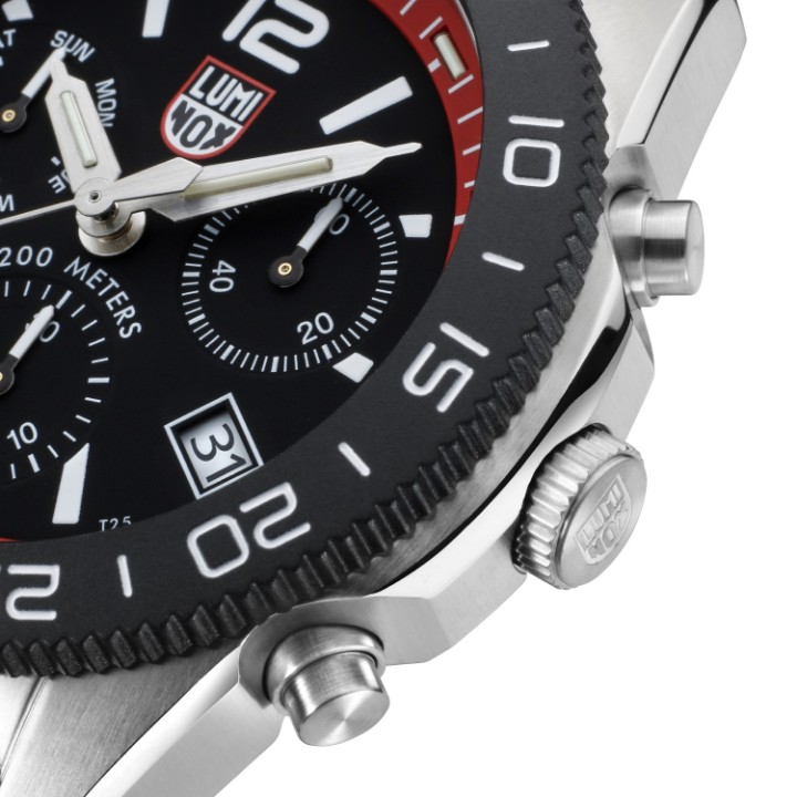 Obrázok z Luminox Pacific Diver Chronograph 3140 Series