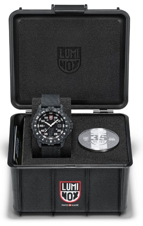 Obrázok z Luminox F-117 x Skunk Works Heritage 6440 Series