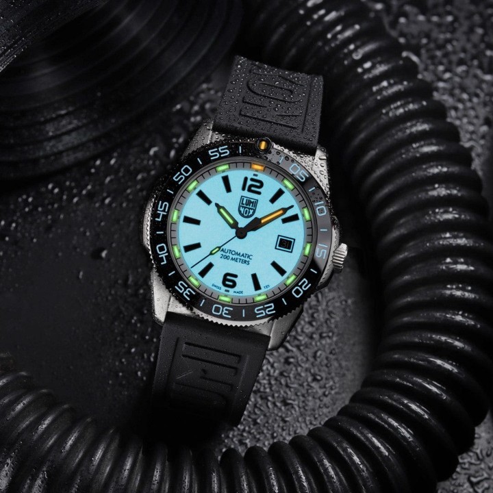 Obrázok z Luminox Pacific Diver Automatic 3100 Series Midnight Mariner